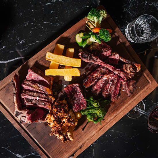 Official cover of the event Robata de calçots y carne en Fauna