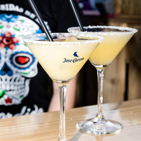 Official cover of the event La Mordida: menú Premium para 2 personas con jarra de margaritas