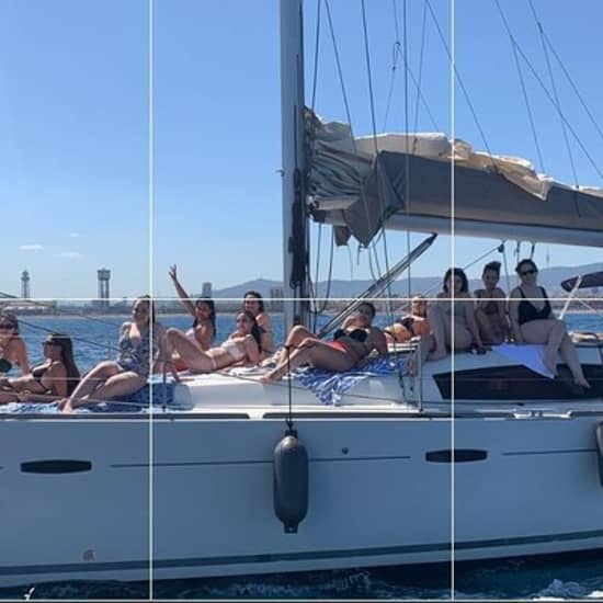 Official cover of the event Private sailing and paddlesurfing tour with skipper up to 11 people